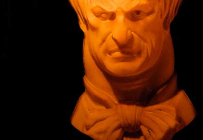 Head at the Disneyland Haunted Mansion